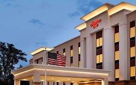 Hampton Inn By Hilton North Olmsted Cleveland Airport